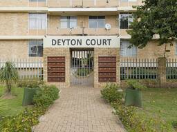 2 Bedroom Apartment for Sale in Walmer