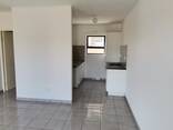 2 Bedroom Apartment to Rent in Parklands - photo 1