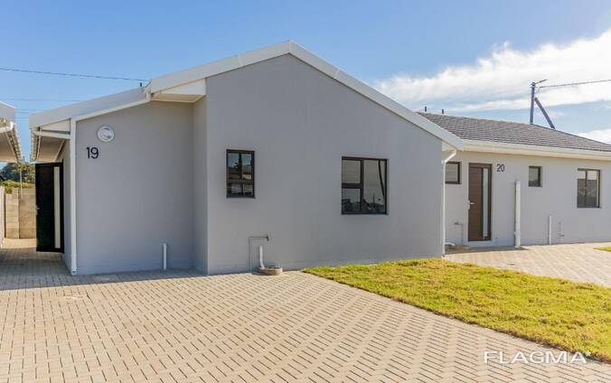 2 Bedroom Townhouse in Gonubie